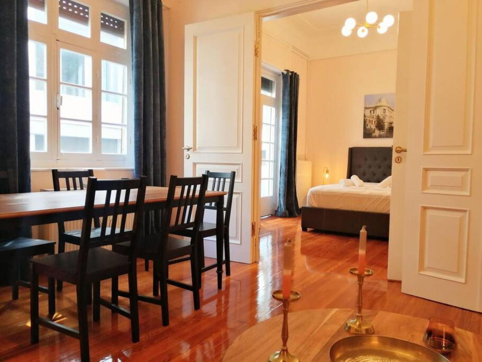 Elegant Apartment In Syntagma Square Athens Exterior photo